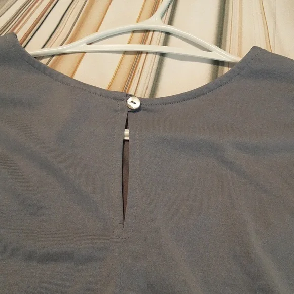 Design Lab top. - Picture 6 of 6